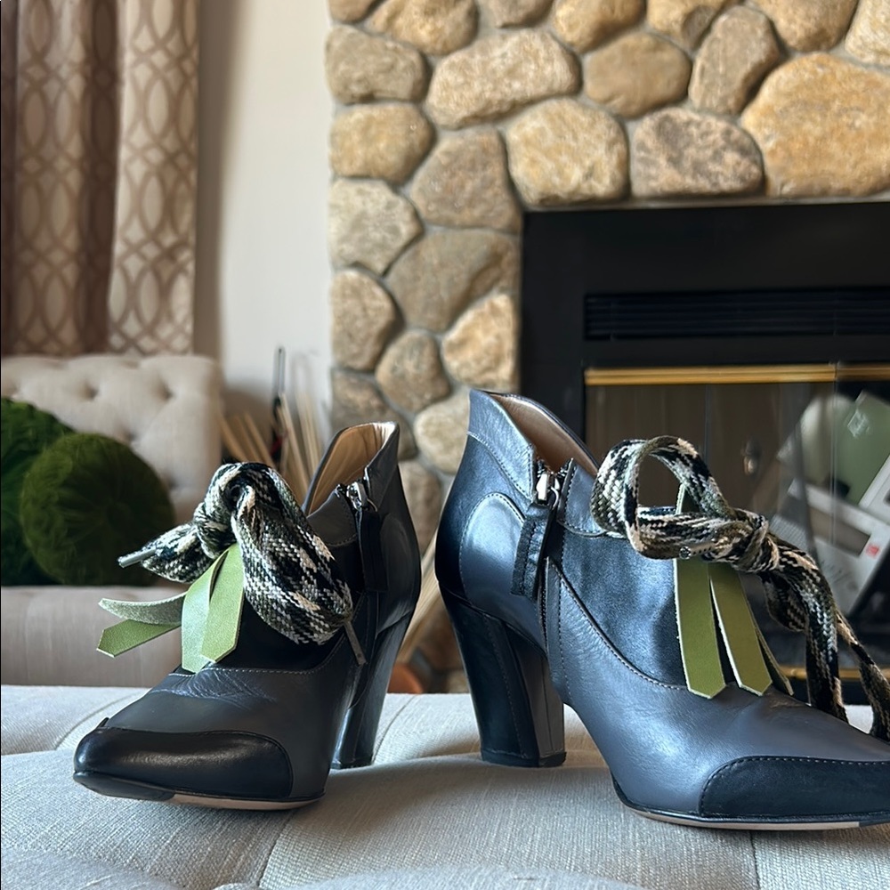 JJ Heitor Green Grey Leather Tassel Rope Block Heel Size 40